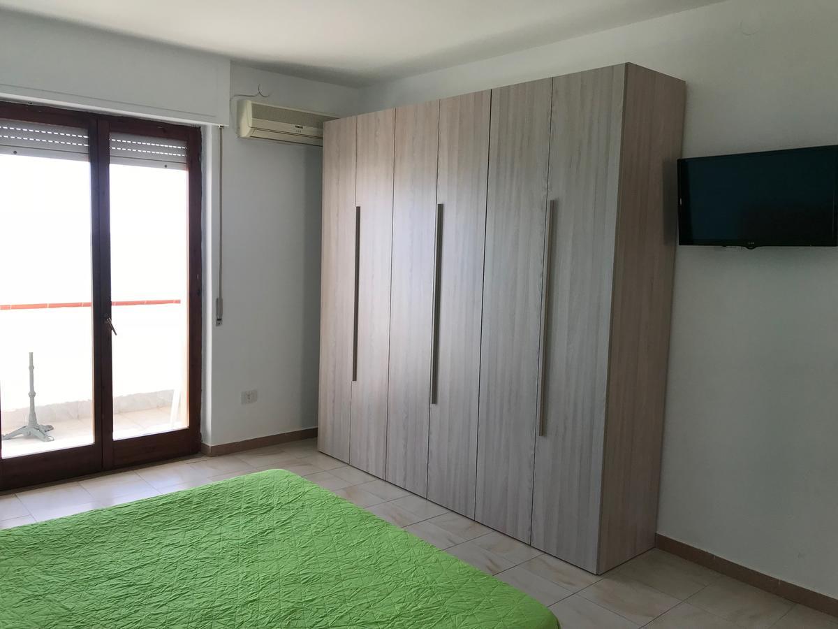 Cicasub Hotell Crotone Exteriör bild